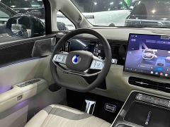 Denza D9 Second Generation DM-i AWD Flash Charge Luxury - ფოტო 12