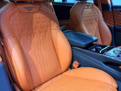 Bentley Flying Spur 4.0T V8 Elegance Edition - ფოტო 11