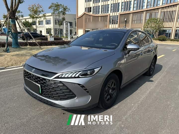 BYD Qin PLUS DM-i Smart Drive 128KM Entry-Level - car from China
