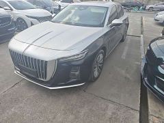 Hongqi H5 2.0T Automatic Smart Connected Flag Leader Edition - фото 1