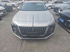 Hongqi H5 2.0T Automatic Smart Connected Flag Leader Edition - фото 2