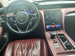 Hongqi H5 2.0T Automatic Smart Connected Flag Leader Edition - фото 7