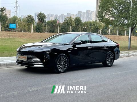 2025 Buick Lacrosse Junyue 28T Platinum Edition - car from China