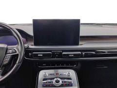Lincoln Explorer 2.0T AWD Premium - ფოტო 12