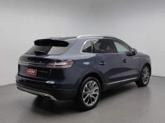 Lincoln Explorer 2.0T AWD Premium - ფოტო 2
