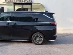 Lexus LM 350h Seven-Seater Elegant Edition - фото 6