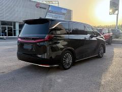 Lexus LM 350h Seven-Seater Elegant Edition - фото 9