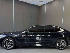 BMW 5 Series 525Li M Sport Package - ფოტო 4