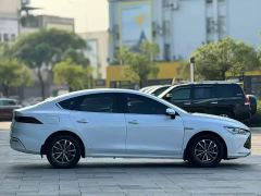 BYD Qin PLUS Champion Edition DM-i 55KM Leading - ფოტო 5
