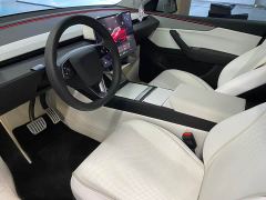 Tesla Model Y Rear-Wheel Drive - ფოტო 7