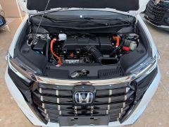 Honda Odyssey 2.0L e:HEV Luxury - ფოტო 16