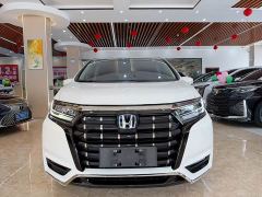 Honda Odyssey 2.0L e:HEV Luxury - ფოტო 2