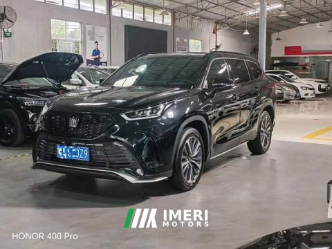 2025 Toyota Crown Venza 2.5L HEV AWD Premium - ავტომობილი ჩინეთიდან