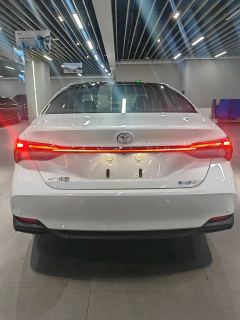 Toyota Avalon Dual-Engine 2.0L Luxury Edition - ფოტო 9