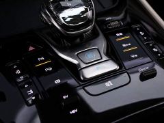 Denza D9 DM-i 980 Four-Wheel Drive Flagship - photo 11