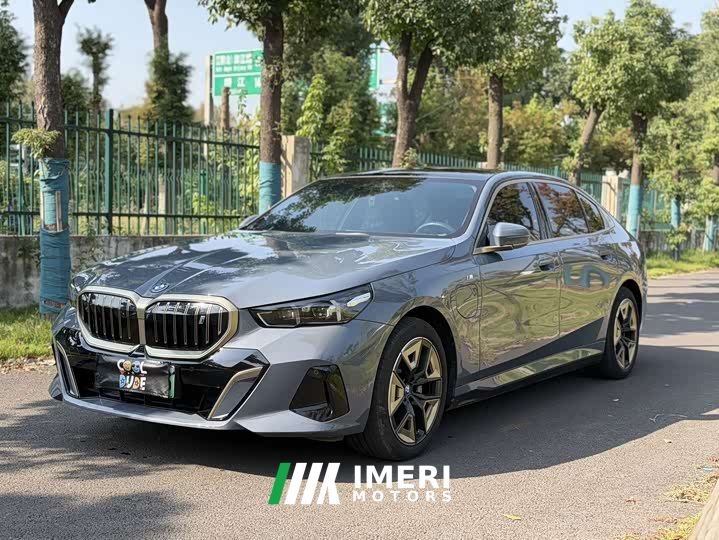 BMW i5 eDrive 35L Premium M Sport Package - ავტომობილი ჩინეთიდან