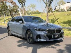 BMW i5 eDrive 35L Premium M Sport Package - ფოტო 3