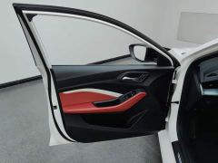 MG5 Facelift 300TGI DCT Premium Luxury Edition - ფოტო 7