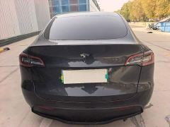Tesla Model Y Rear-Wheel Drive - ფოტო 8