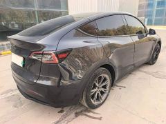 Tesla Model Y Rear-Wheel Drive - ფოტო 9