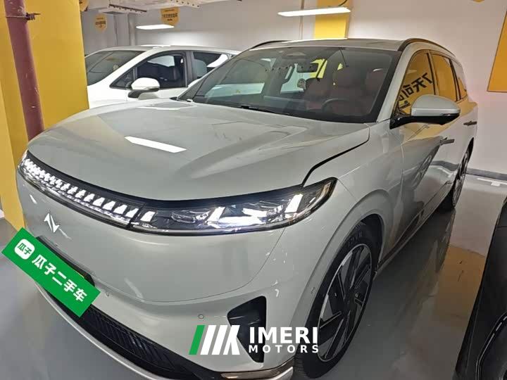 Dongfeng eπ008 210Max Extended Range 6-Seater