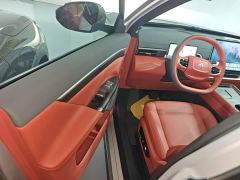 Dongfeng eπ008 210Max Extended Range 6-Seater - фото 15