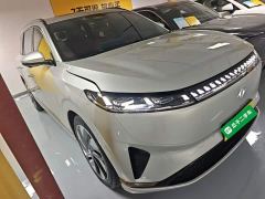 Dongfeng eπ008 210Max Extended Range 6-Seater - фото 3