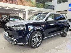 AITO M9 Extended Range Ultra 6-Seater - photo 1