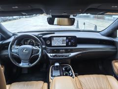 Lexus LS 500h Luxury - ფოტო 7