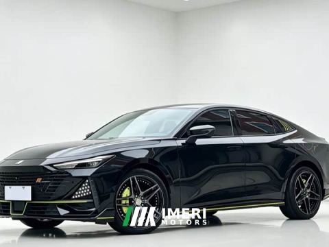 2022 Changan UNI-V 1.5T Deluxe - ავტომობილი ჩინეთიდან