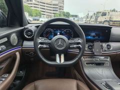 Mercedes-Benz E-Class Facelift E 300 L Sport Luxury - ფოტო 11
