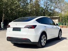 Tesla Model Y Rear-Wheel Drive - photo 13