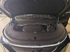 Li Auto L6 Pro - ფოტო 19
