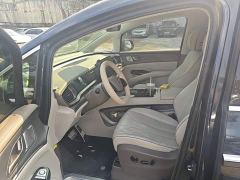 Denza D9 DM-i 970 AWD Flagship - ფოტო 14