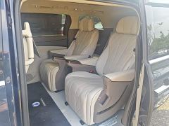 Denza D9 DM-i 970 AWD Flagship - ფოტო 16