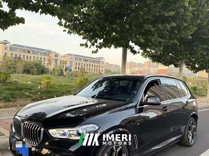 BMW X5 Facelift xDrive 40Li Luxury M Sport Package