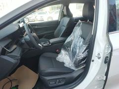 Toyota Camry 2.0G Premium Edition - ფოტო 14