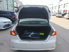Toyota Camry 2.0G Premium Edition - ფოტო 18