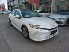 Toyota Camry 2.0G Premium Edition - ფოტო 3