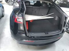 Tesla Model Y Standard Range RWD - ფოტო 18