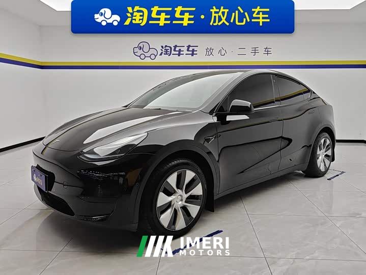 Tesla Model Y Facelift Rear-Wheel Drive