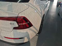 Volvo S60 B4 Smart Luxury Edition - фото 7
