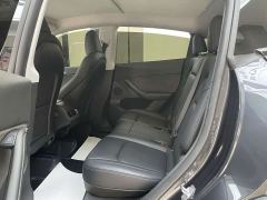 Tesla Model Y Long Range All-Wheel Drive - ფოტო 14