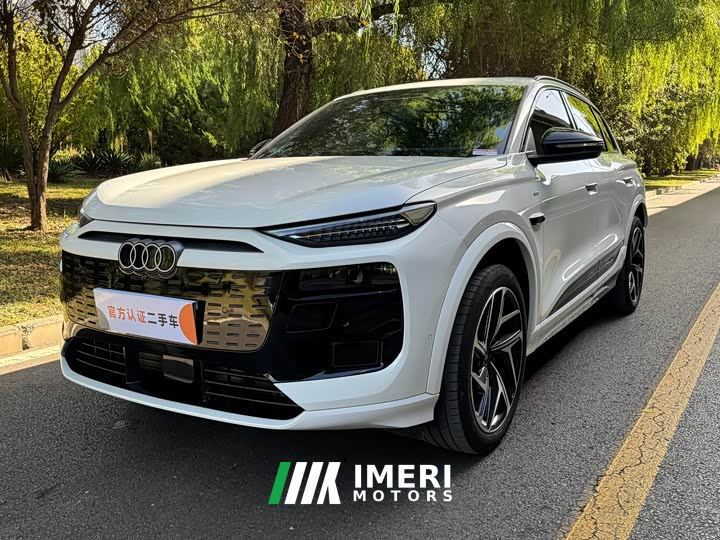 Audi Q6L e-tron Premier Launch Edition - автомобиль из Китая