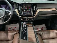 Volvo XC60 B5 AWD Smart Remote Luxury Edition - ფოტო 11