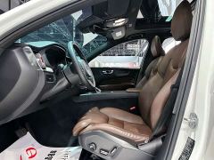 Volvo XC60 B5 AWD Smart Remote Luxury Edition - ფოტო 4
