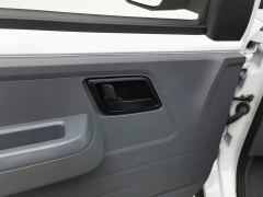 Wuling Yangguang 300km Comfort Passenger Van 75kW - ფოტო 9
