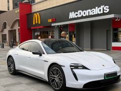 Porsche Taycan - ფოტო 1