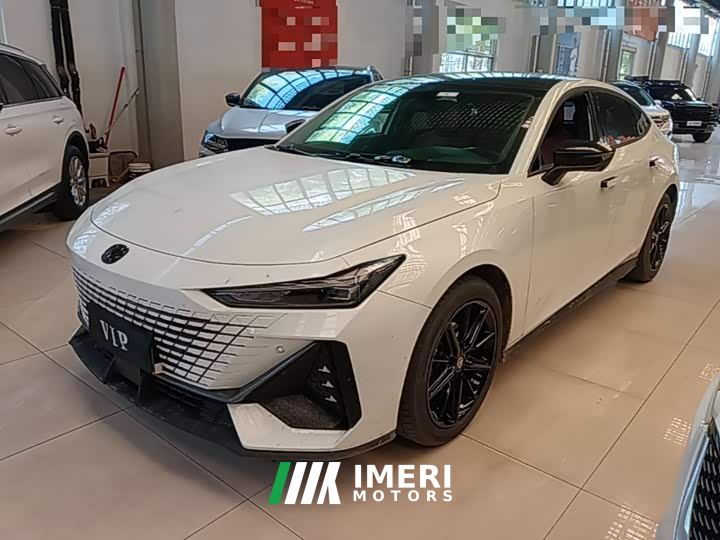 Changan UNI-V 1.5T Deluxe - ავტომობილი ჩინეთიდან