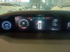 Changan UNI-V 1.5T Deluxe - ფოტო 11